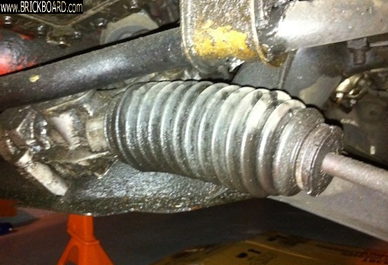Volvo 200 -- ZF steering rack