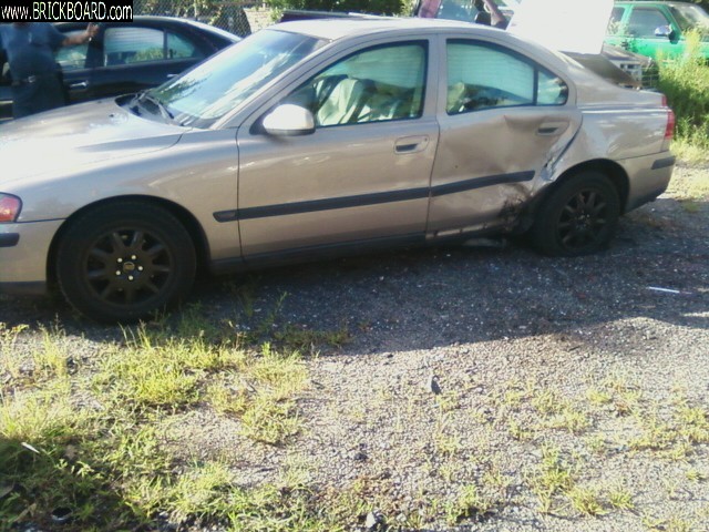 Volvo S60 -- Sydsuela