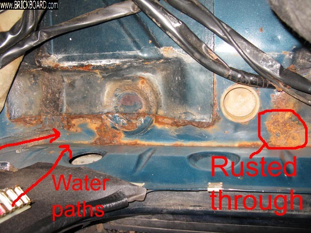 Volvo 200 -- 240 rusted floor 2