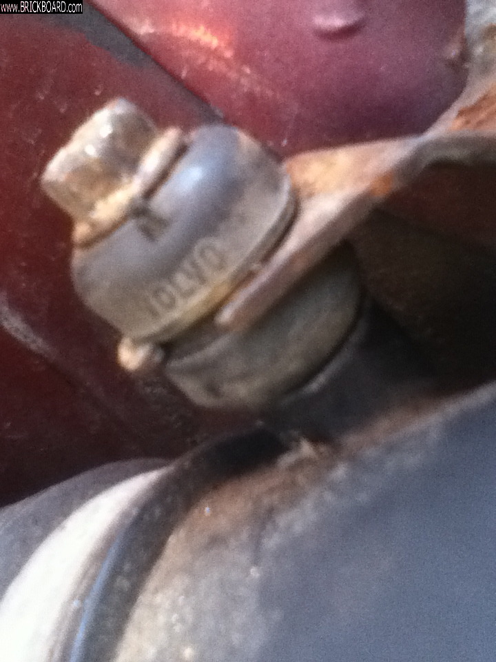 Volvo 200 -- AMM Bushings