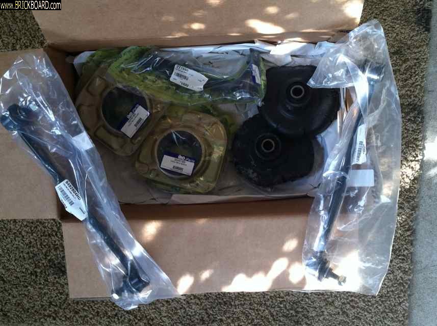 Volvo XC -- 2000 Volvo V70XC Suspension/ Steering parts