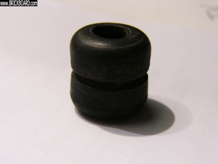 Volvo 200 -- 240 AMM rubber mount