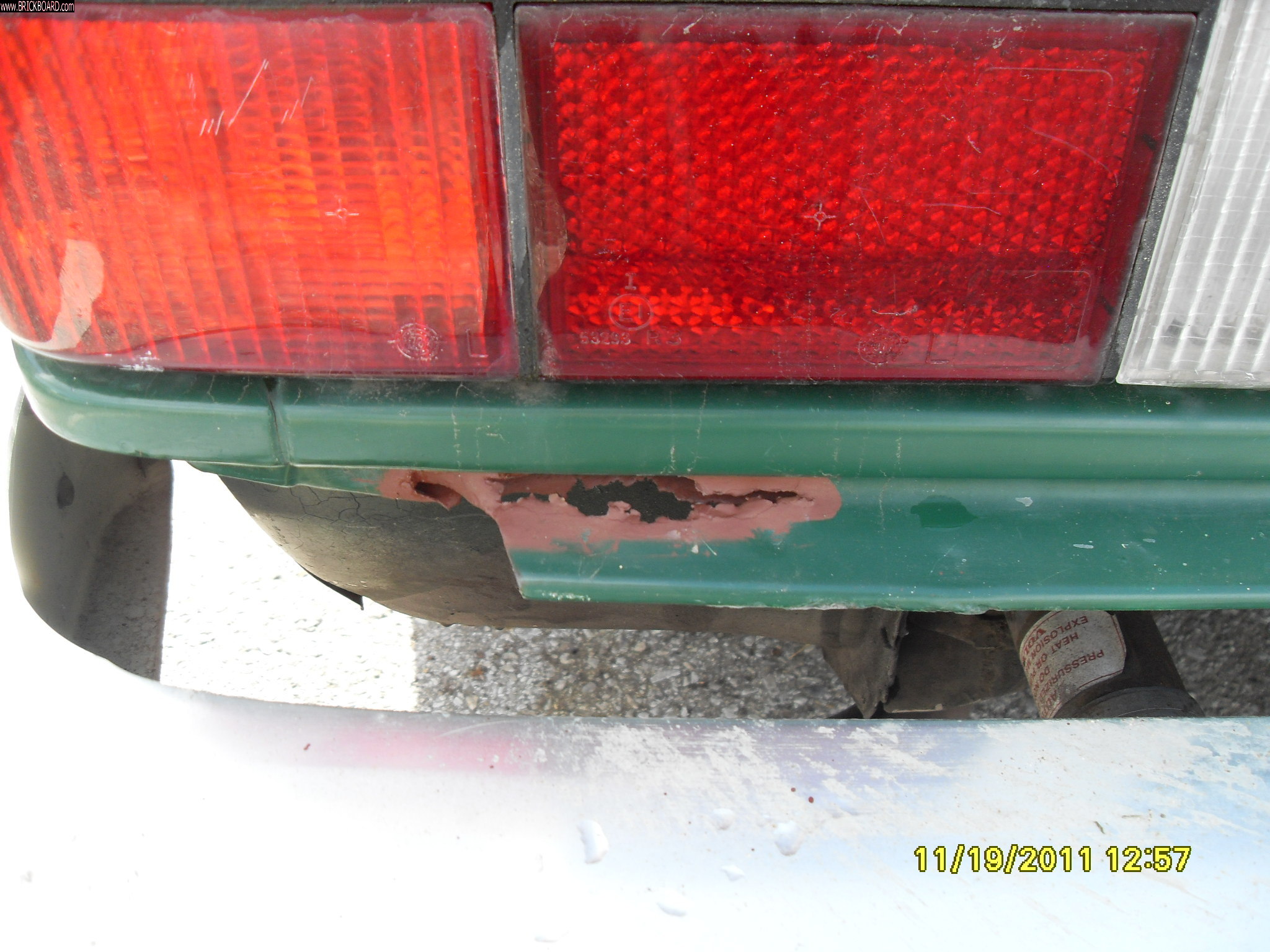 Volvo 200 -- Tail Light Leak