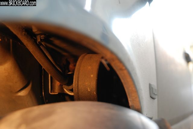 Volvo V70 -- 1998 V70 AWD EVAP Vent Location (close)
