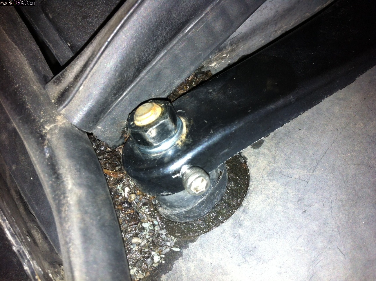 Volvo 850 -- volvo 850 arm fix