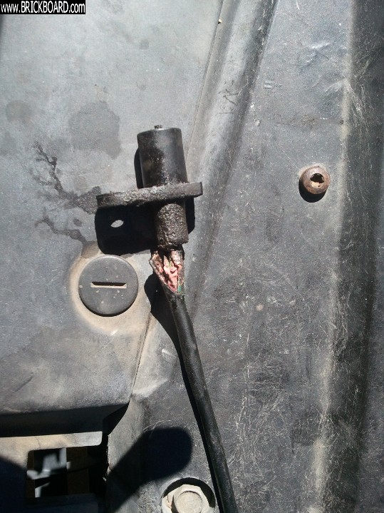 Volvo 700 -- Crank Sensor