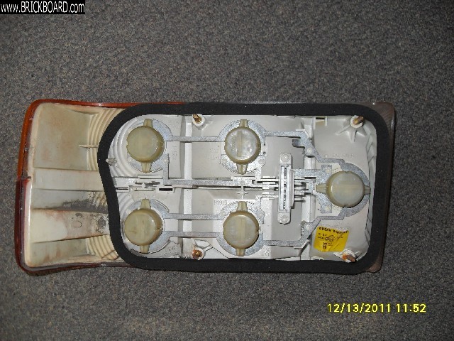Volvo 200 -- Tail Light Gaskets