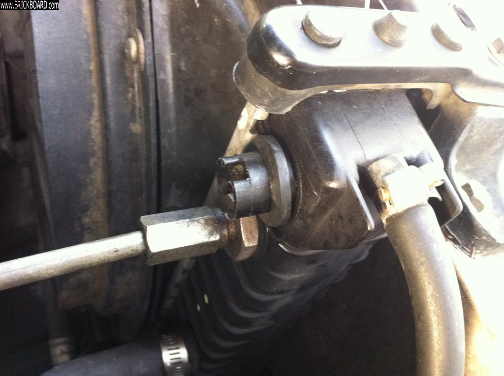 Volvo 900 -- Broken
