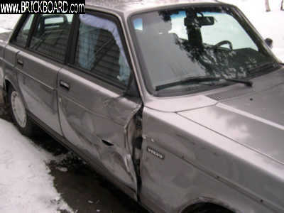 Volvo  -- Door and Fender