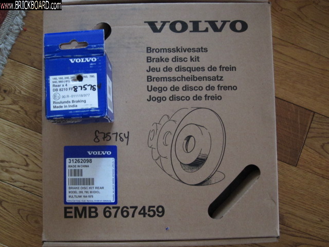 Volvo 900 -- 1993 Volvo 940 Rear Brake Rotors and Pads made in Orient
