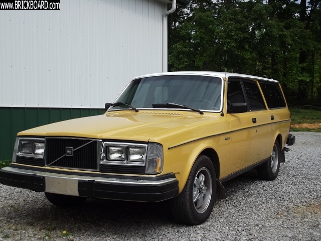 Volvo 200 -- 245 Wagon