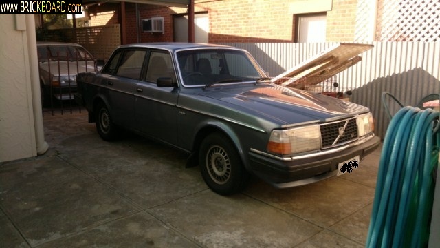 Volvo 200 -- New to us 240
