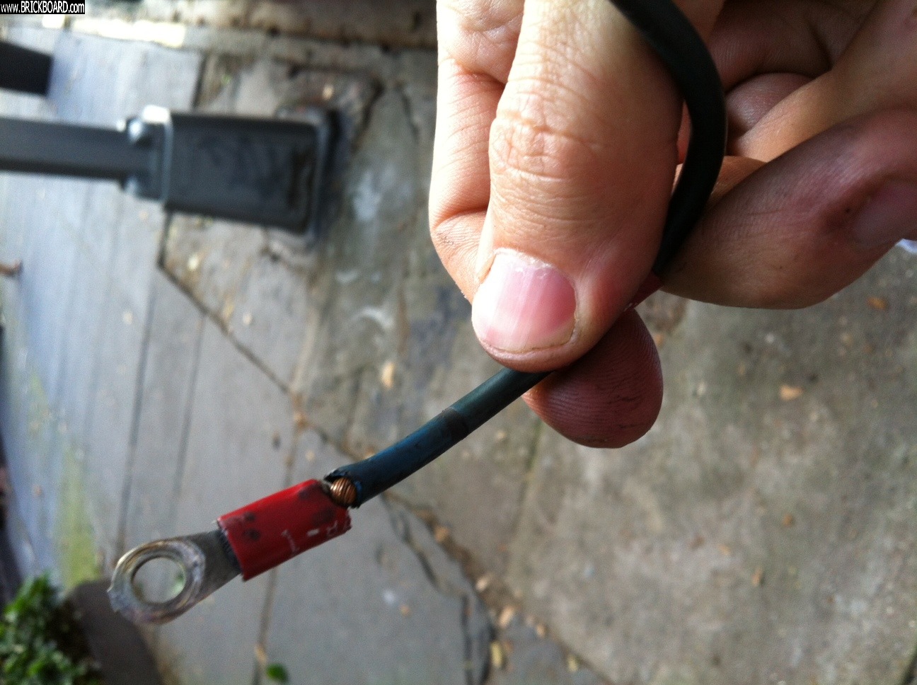 Volvo 200 -- Volvo 240/Alternator Ground Wire