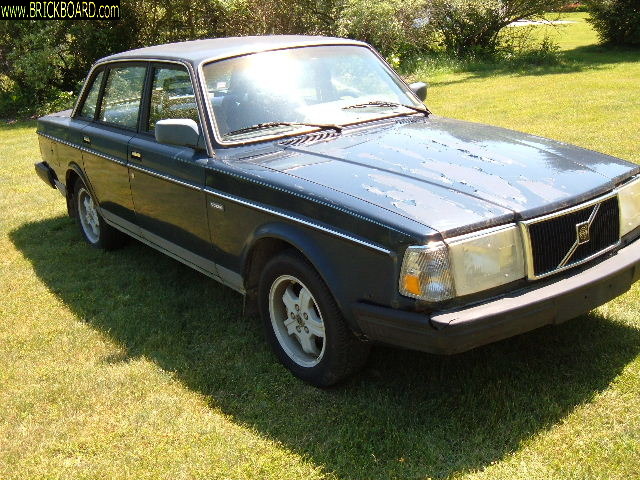 Volvo 200 -- 88 240 sedan for sale