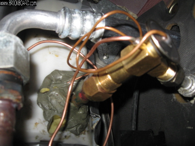 Volvo  -- A/C expansion valve #3