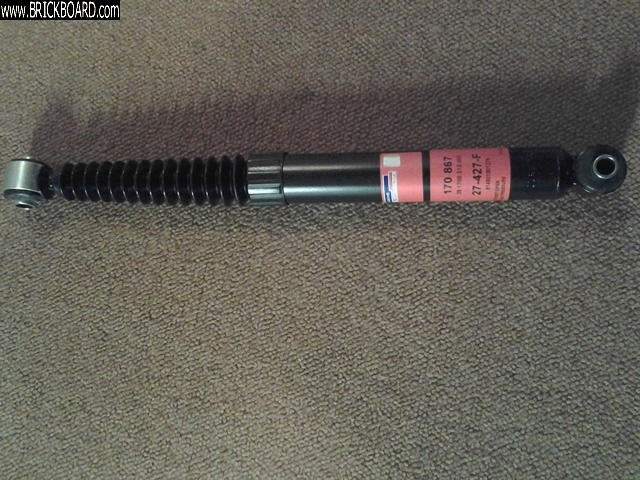 Volvo 200 -- shocks