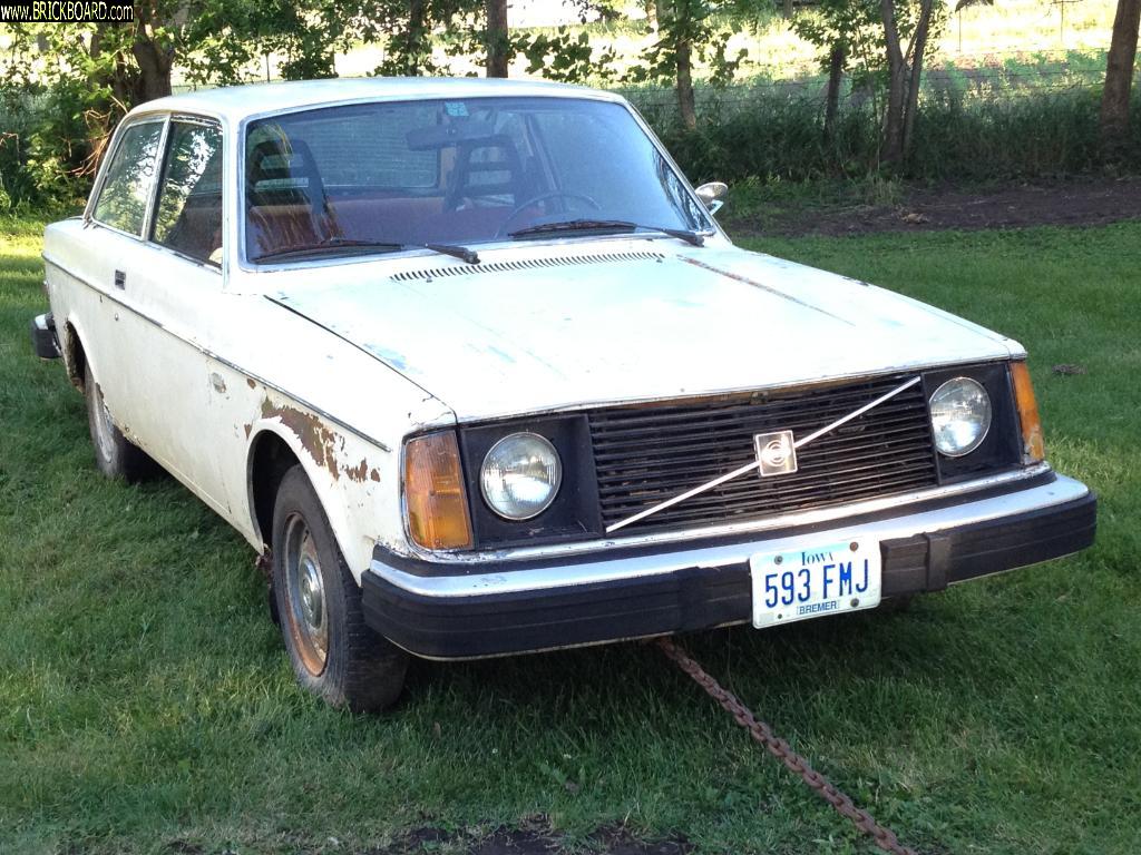 Volvo 200 -- 242 with B20F