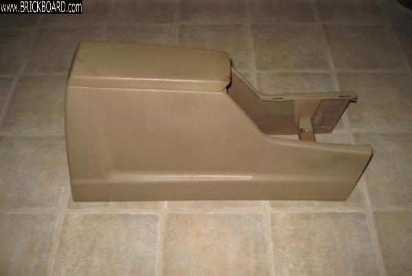 Volvo  -- 740/Center Console