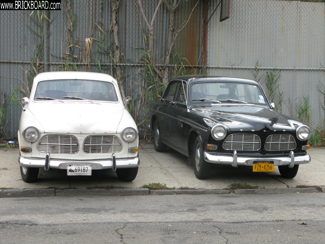 Volvo  -- 1967 122 S