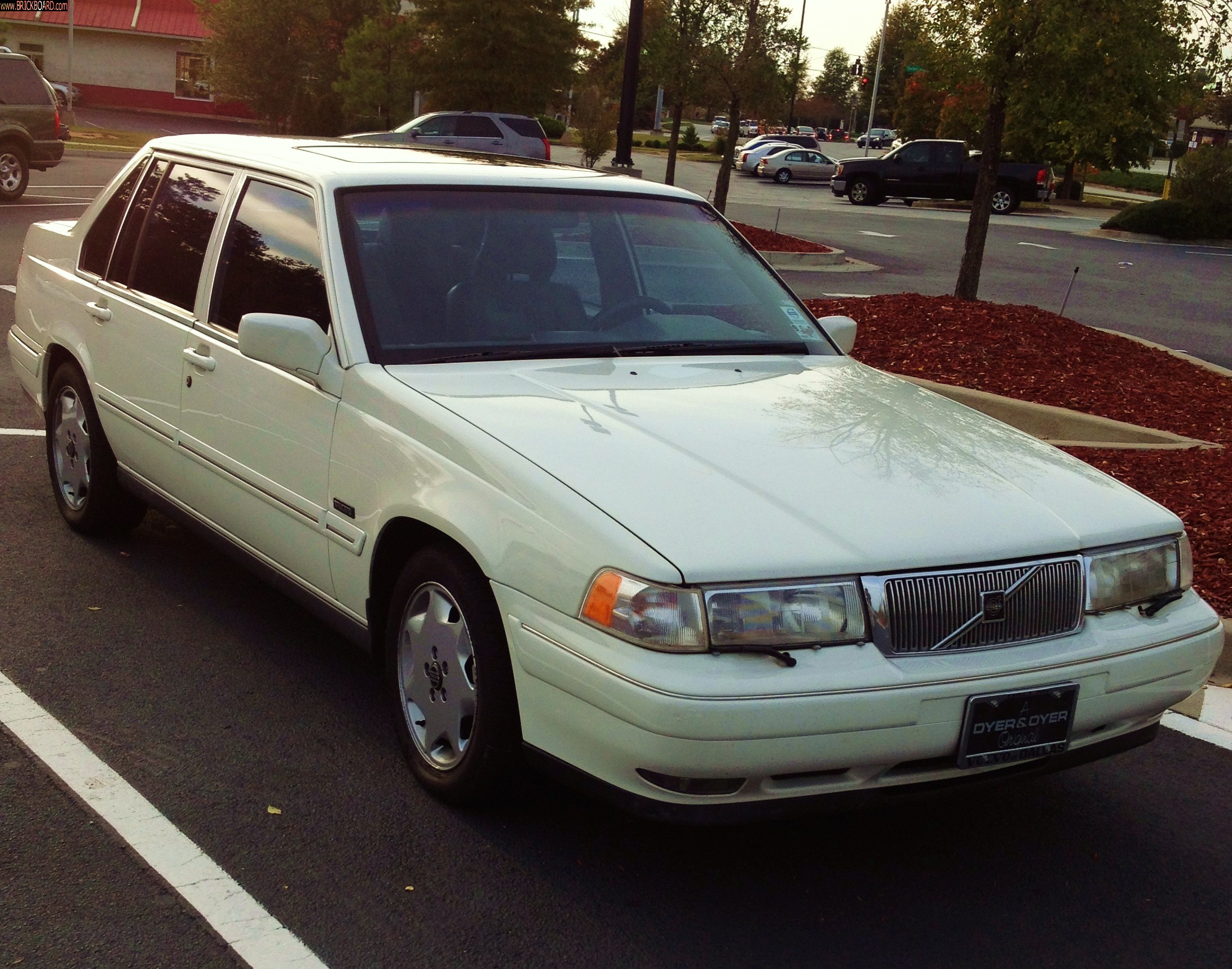 Volvo S90-V90 -- 1996 960