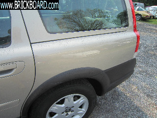 Volvo  -- XC70 ASH GOLD