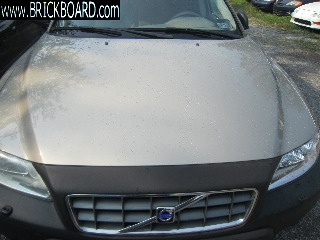 Volvo  -- XC70 ASH GOLD