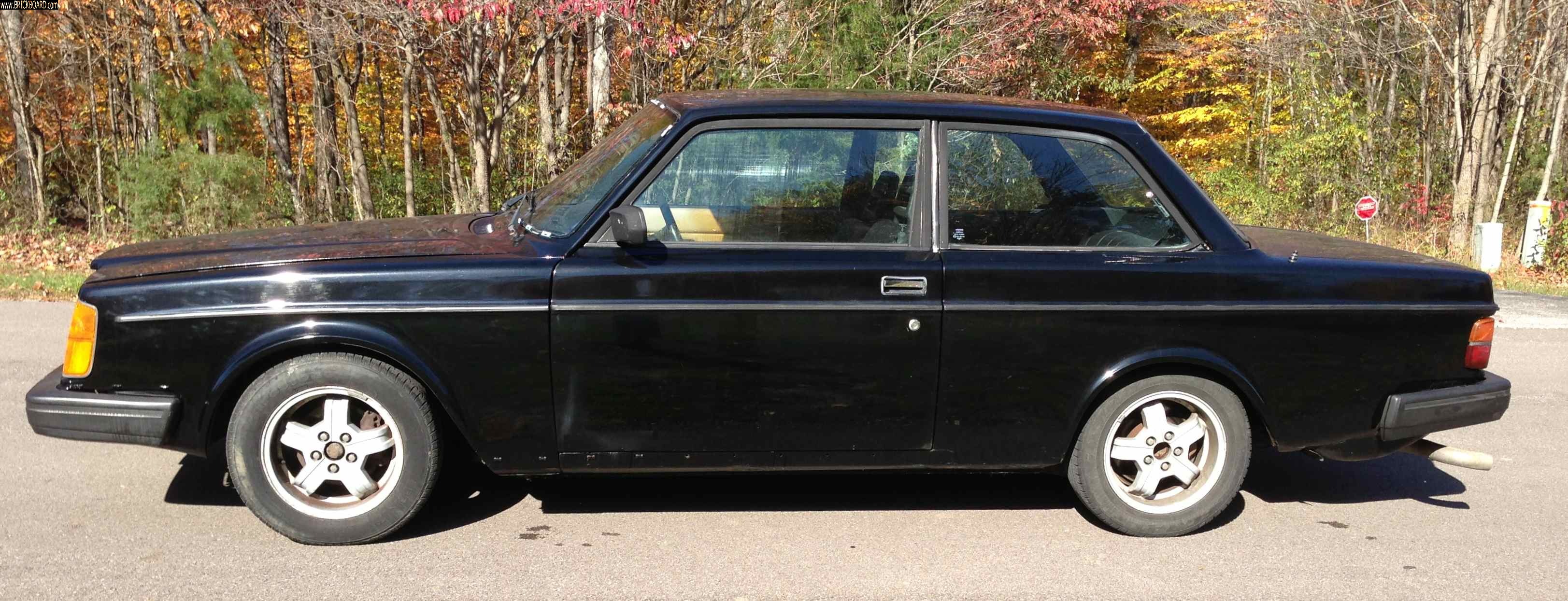 Volvo  -- 1981 242 D