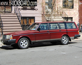 Volvo  -- 1986 245 wagon 160,000 mi. Draco 15", and some rust…