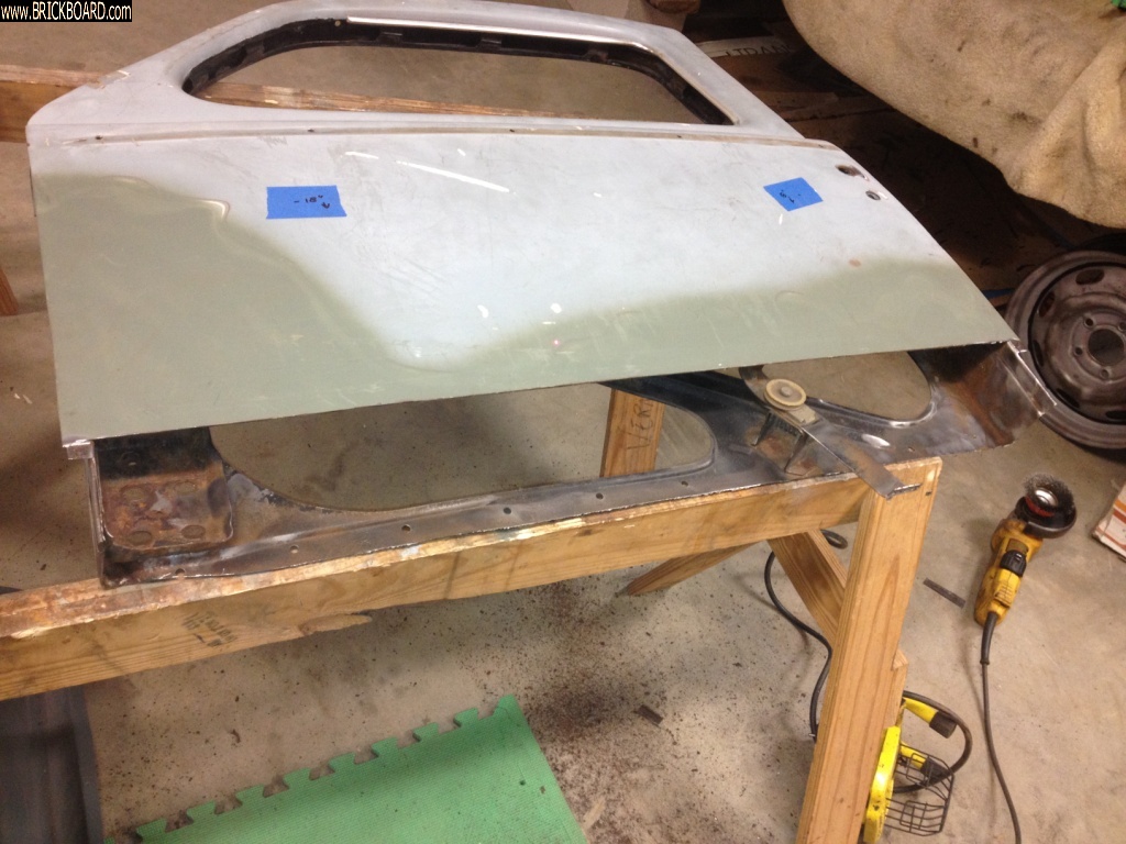 Volvo 444-544 -- 544 drivers side door repair