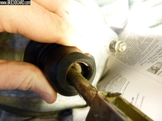 Volvo 200 -- 240 brake booster detail