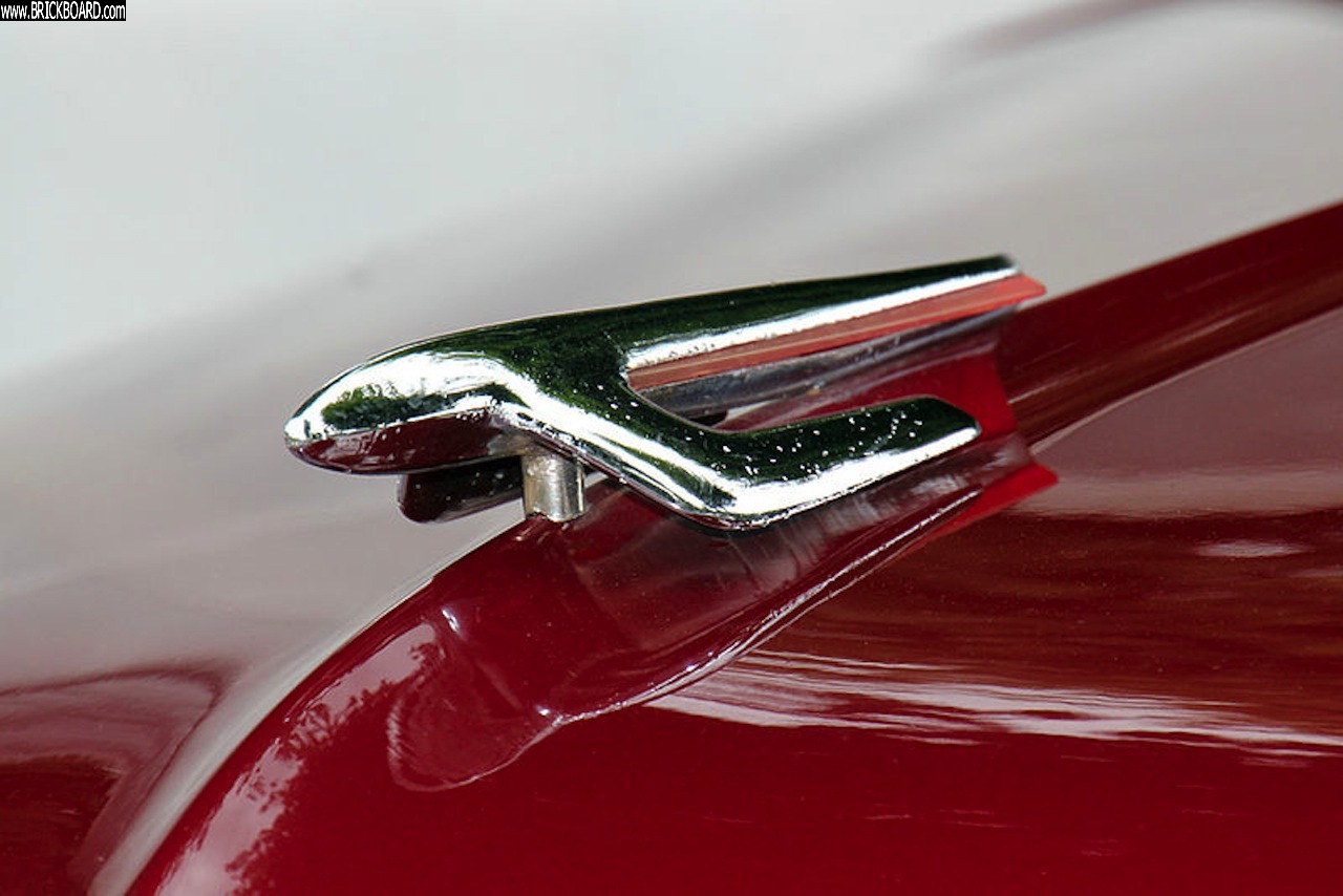 Volvo  -- pv hood mascot