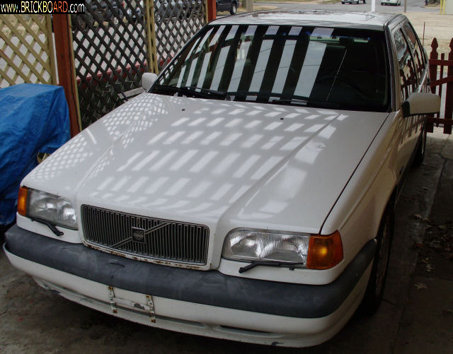 Volvo 850 -- Volvo 850 with the "Painted Corner