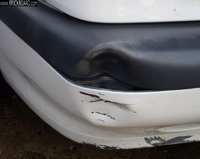 Volvo 850 -- Dented 850 Bumper