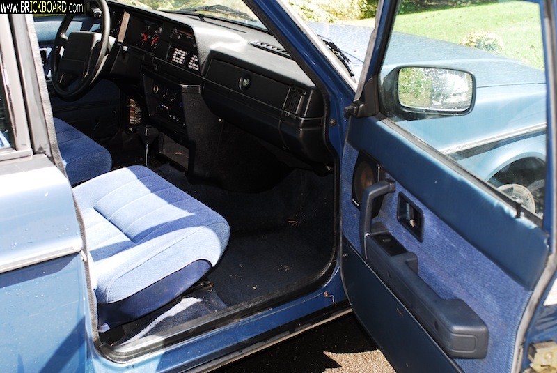 Volvo 200 -- Annika