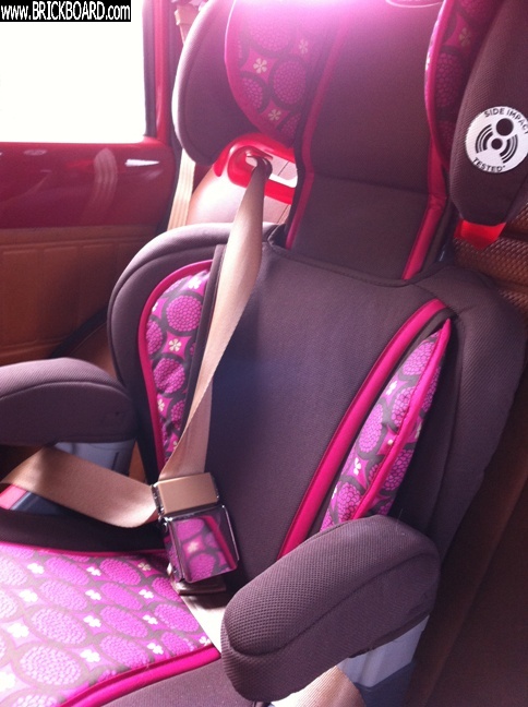 Volvo 120-130 -- Rear Child Seat with a belt