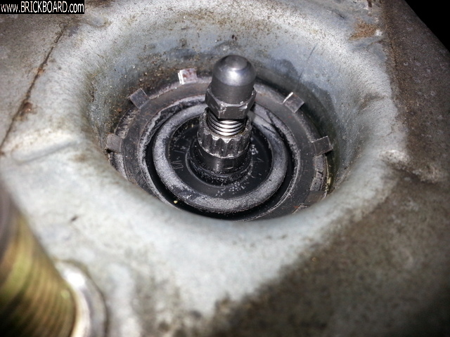 Volvo 200 -- Older? Vac Booster Pushrod Seal Set Back From Spline