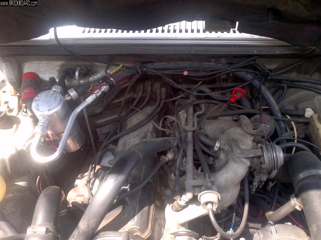 Volvo 700 -- A/C line