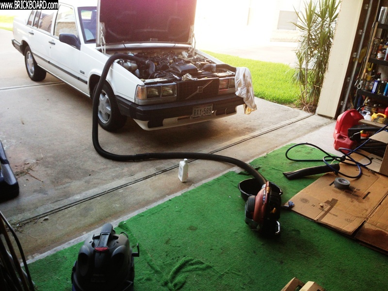 Volvo 700 -- Red Velvet Cake / Blowing down the intercooler