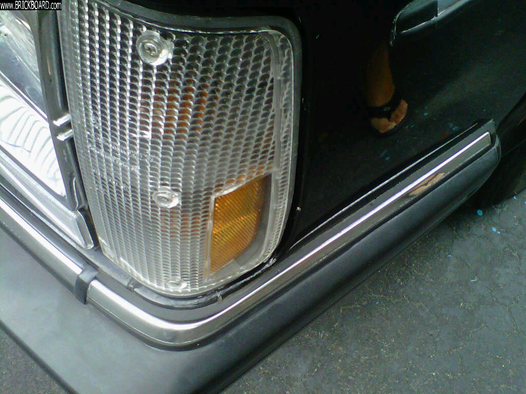 Volvo 200 -- need the companion lens....passenger side