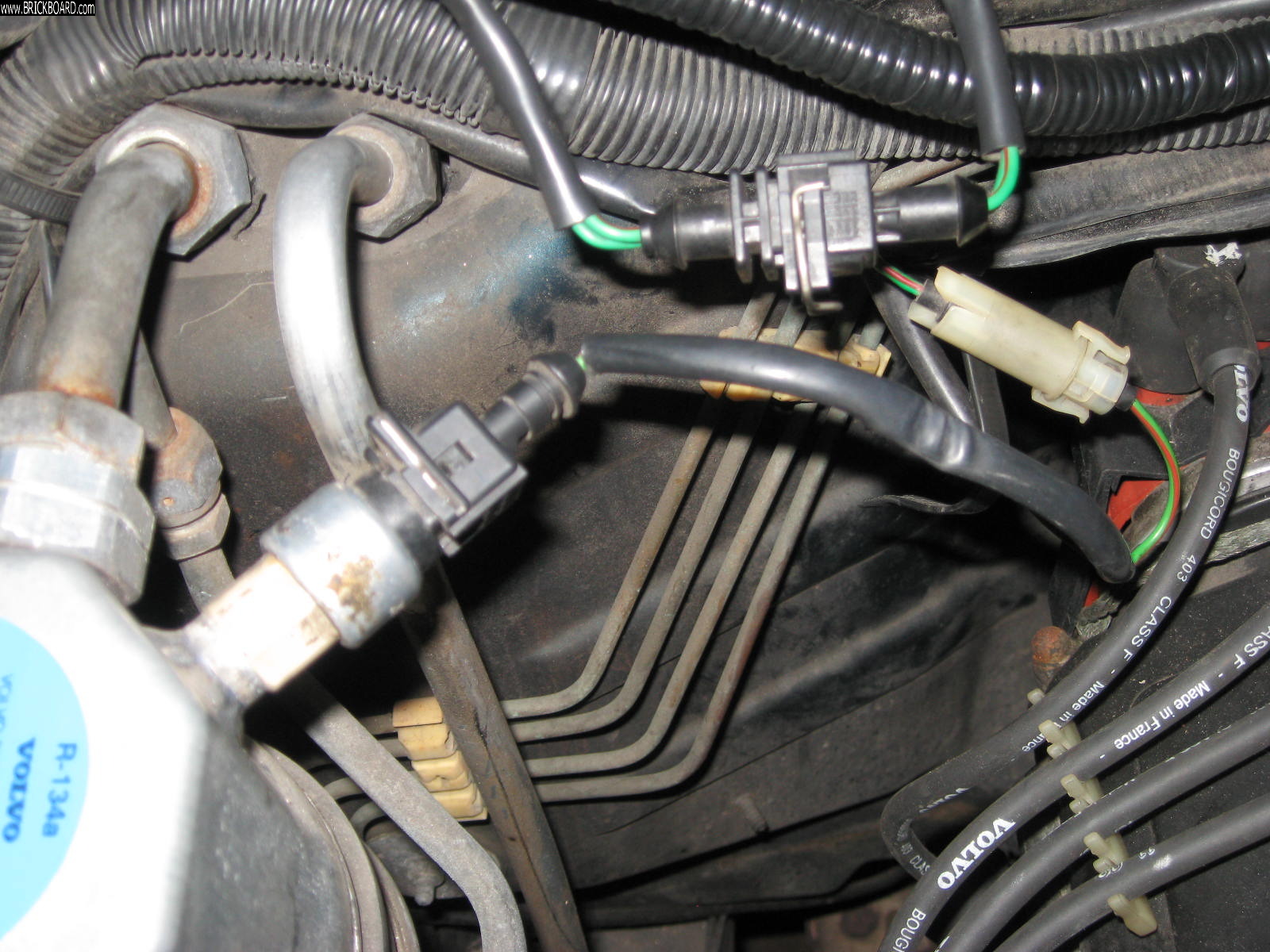 Volvo 900 -- 1993 940 Idles Fine But Has To Be Coaxed To Increase RPM 900 1993