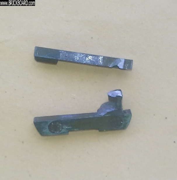 Volvo  -- unkeying locks - more broken pins