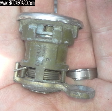 Volvo  -- unkeying locks - reassembled (side view)
