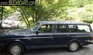 Volvo 200 -- Volvo  5 speed  manual