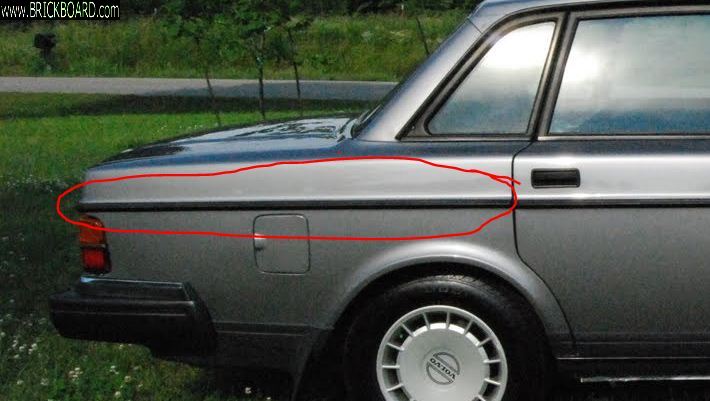 Volvo  -- 1992 240 rear molding