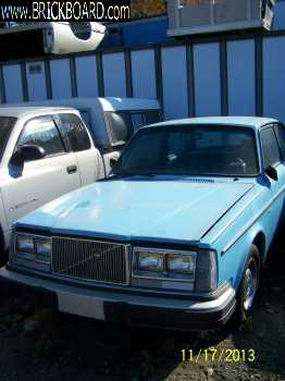 Volvo  -- 1981 VOLVO 242