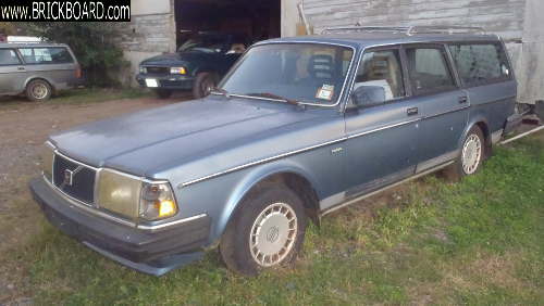 Volvo 200 -- 1987 Volvo 240Dl
