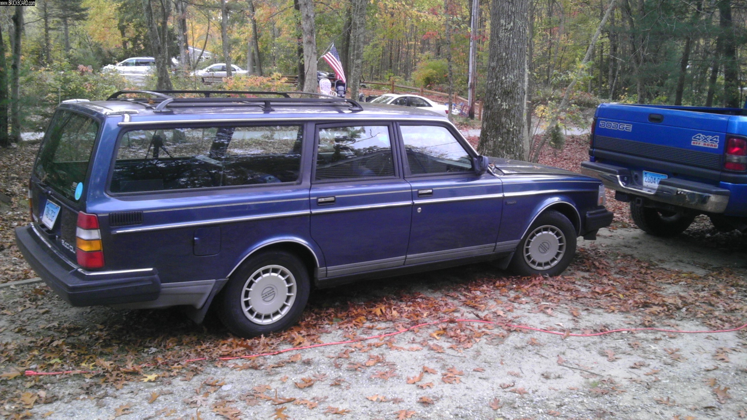 Volvo  -- 1990 240 Wagon