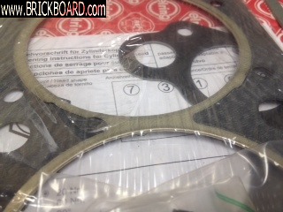 Volvo  -- 240 Elring Gasket 