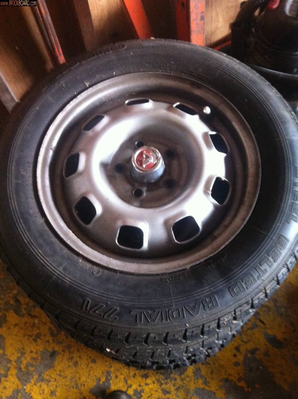 Volvo 140-160 -- 142 wheels