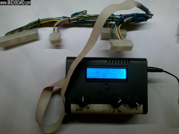 Volvo 900 -- Instrumentcluster testing device